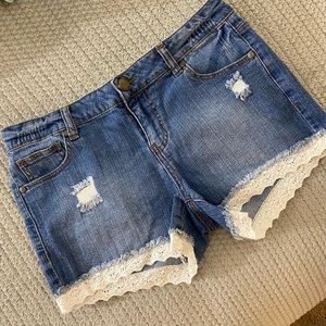 Tinseltown Jean Shorts with lace bottom